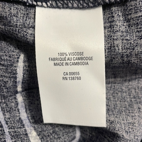 Reitmans wide leg pants. Size 0 regular - Picture 3 of 5